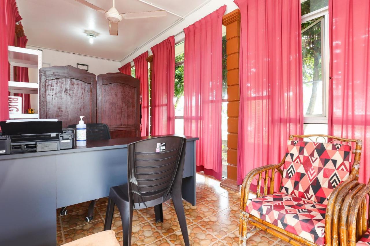 Oyo 89887 Chalet Yunie Marang Εξωτερικό φωτογραφία
